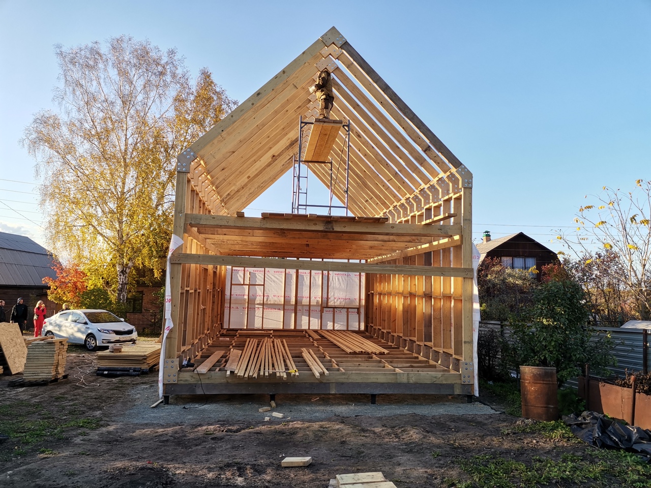 Barnhouse on FINHA V200 connectors