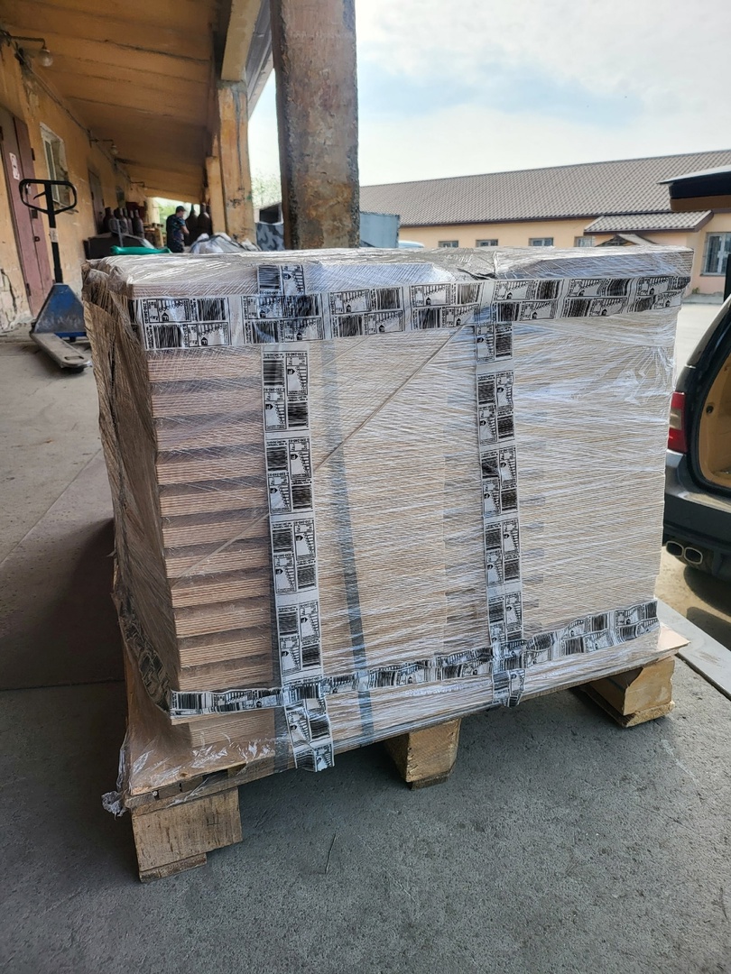 We deliver connectors as consolidated cargo
