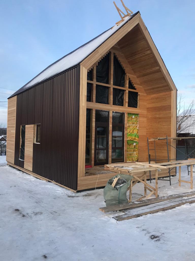 Barnhouse on FINHA V200 connectors